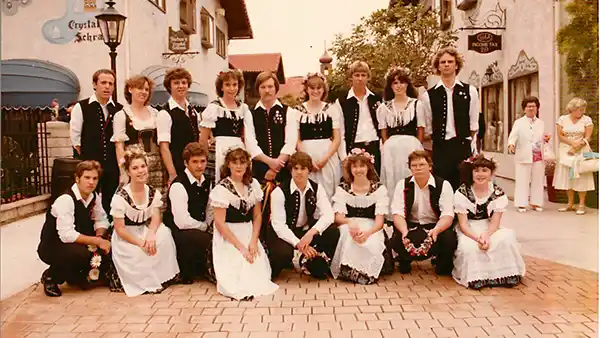 Danube Swabian Dance Group at Old World Biergarten